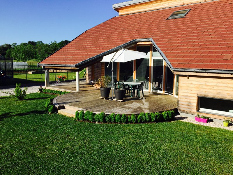 Maçonnerie terrasse bois et pierre à Louhans